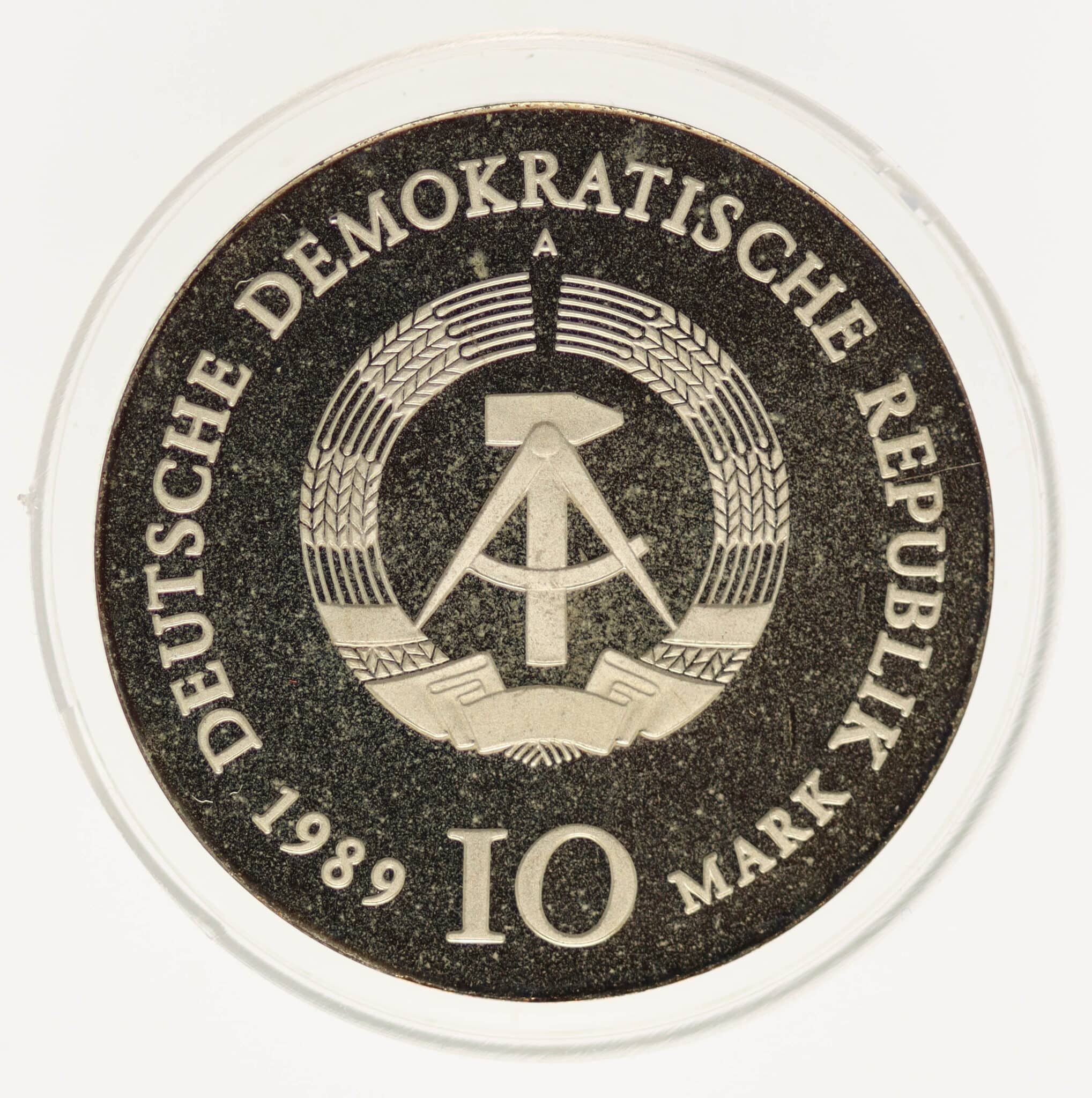 DDR 10 Mark 1989 Schadow